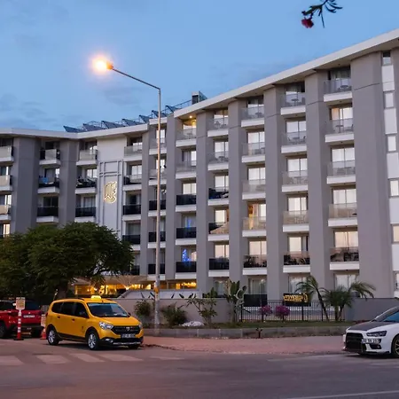 Kleopatra Dreams Hotel